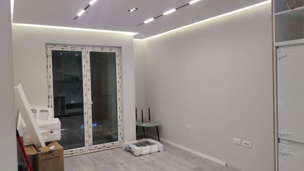 🏡 Jepet me qira apartament 1+1 ne Astir!