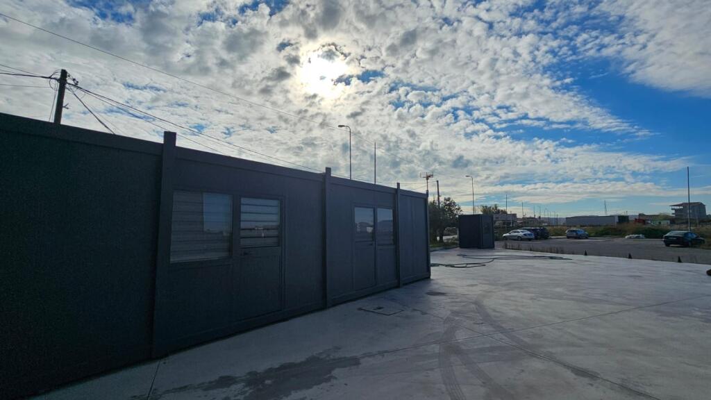 Unfinished Warehouses for Rent Located about 200m from ShenVlash street