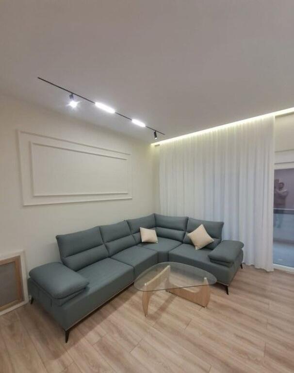 Apartment 2+1+2 for sale in Ali Demi!