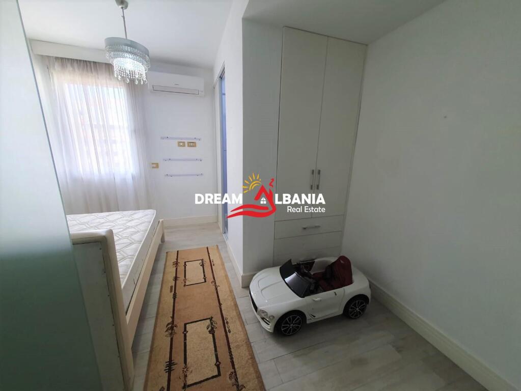 Appartamento in affitto 3+1+ Garage a Bllok nel Complesso Nobis a Tirana ( ID 4231338)
