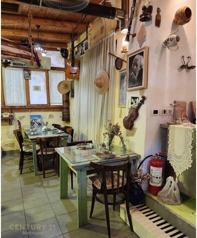Vendesi Bar/Ristorante in vendita, a Vasil Shanto! 230.000 €