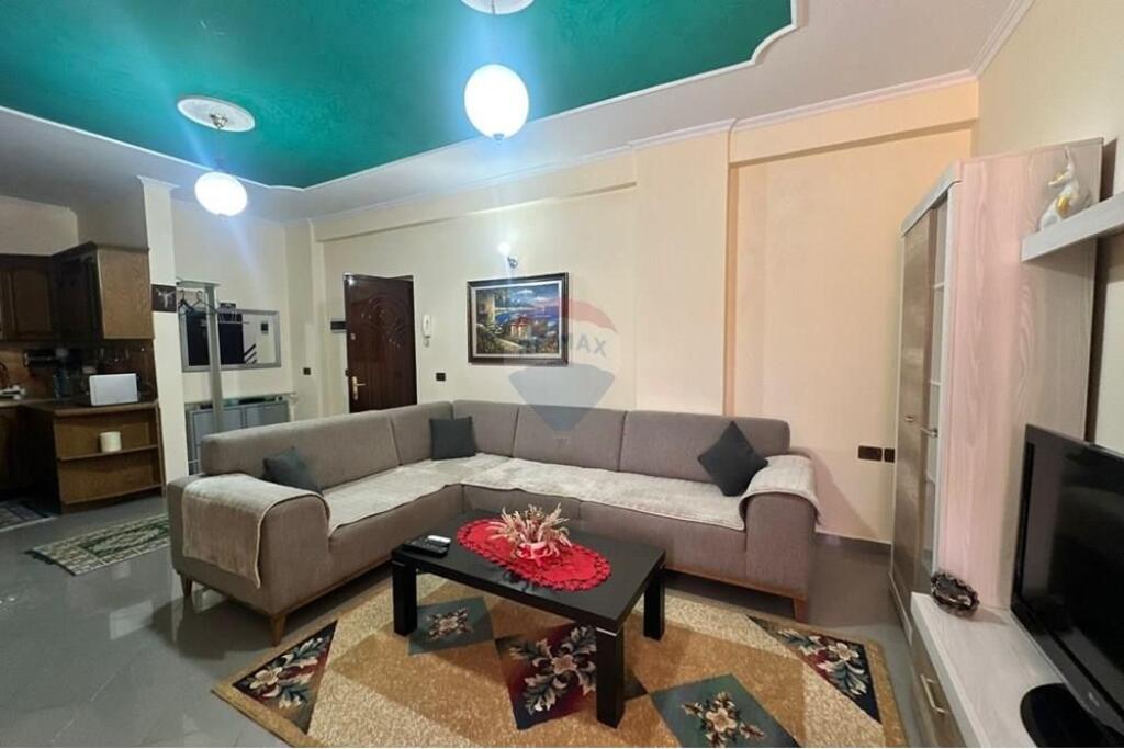 Apartment 2+1 for rent Near Niket Dardani school
