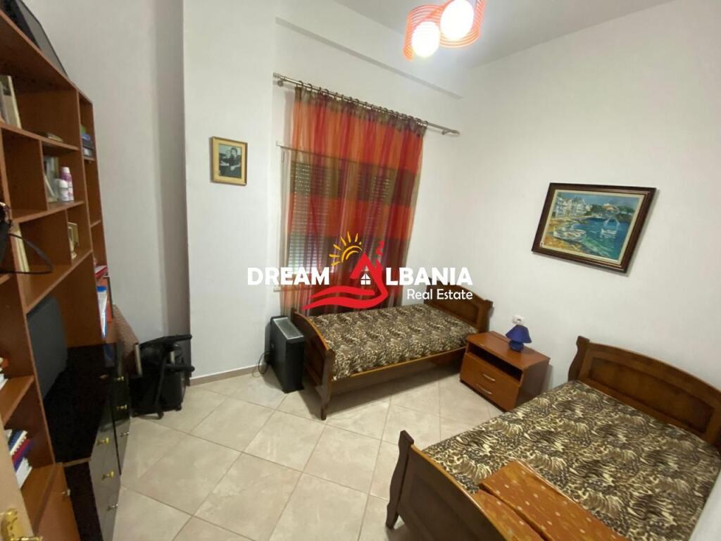Apartment 2+1+Veranda for Sale in Fresk, Near Spar 2 ( ID 41212113)