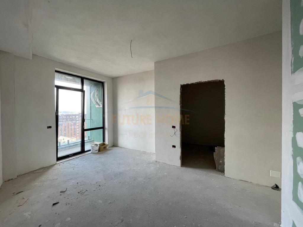 Apartment 3+1+2+Parking Space for Sale, Jordan Misja