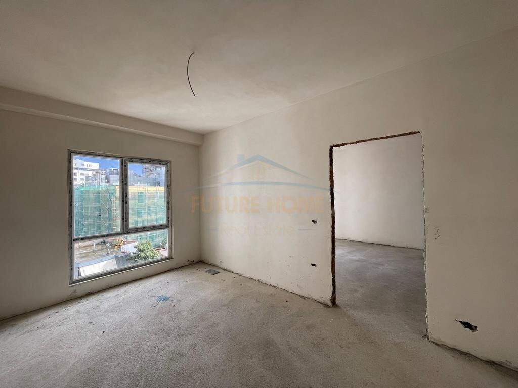 For sale, Apartment 1+1, American Hospital 2, Dibrës Street, Tirana.