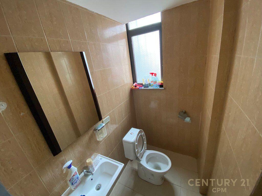 SHESIM NJESI BIZNESI PRANE VASIL SHANTOS! 315,000 €