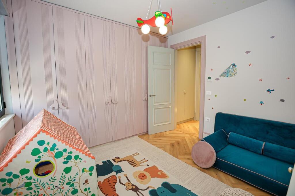 Vendesi DUPLEX a forma di VILLA 480.000€ Kodra e Diellit, Tirana
