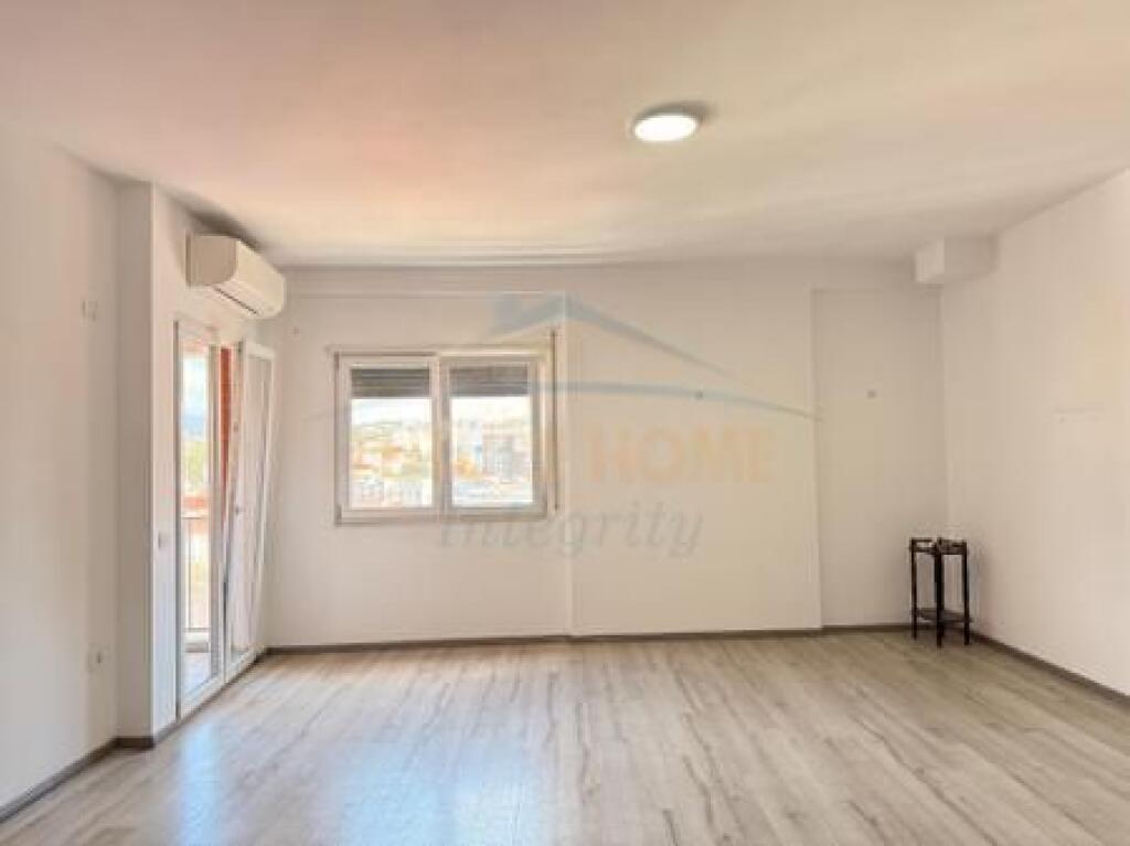 For sale, Apartment 3+1, Ali Demi, Tirana.