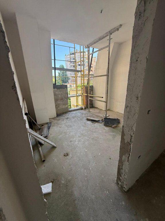 Apartament 1+1 Për Shitje tek Stadiumi Qemal Stafa,Arena,prane Juveniljes ,Tiranë 427,000 € Sip. Totale  115m2