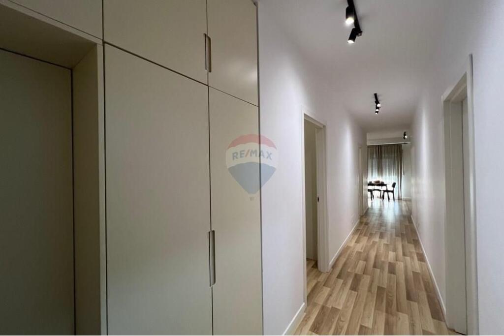 apartament me qira , residenca quartum