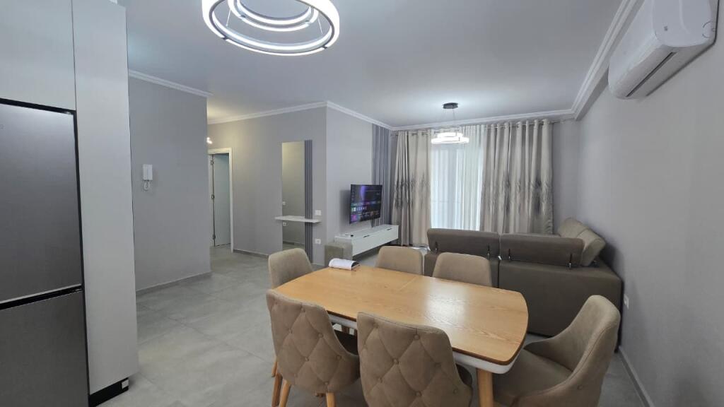 Affittasi appartamento 2+1+2 al Lago Secco 1200 euro/mese