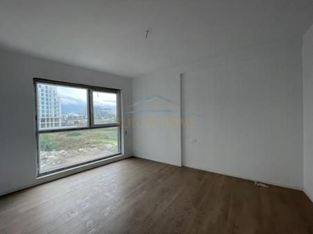Shitet, Apartament 2+1+2, Rruga Jordan Misja, Tirane