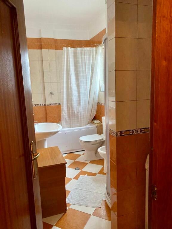 📣 RENT Duplex Apartment 4+1+2 📍 21-Dhjetori, Near Hotel Mondialit ✨  