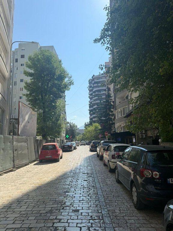 Apartament 1+1 Për Shitje tek Stadiumi Qemal Stafa,Arena,prane Juveniljes ,Tiranë 427,000 € Sip. Totale  115m2
