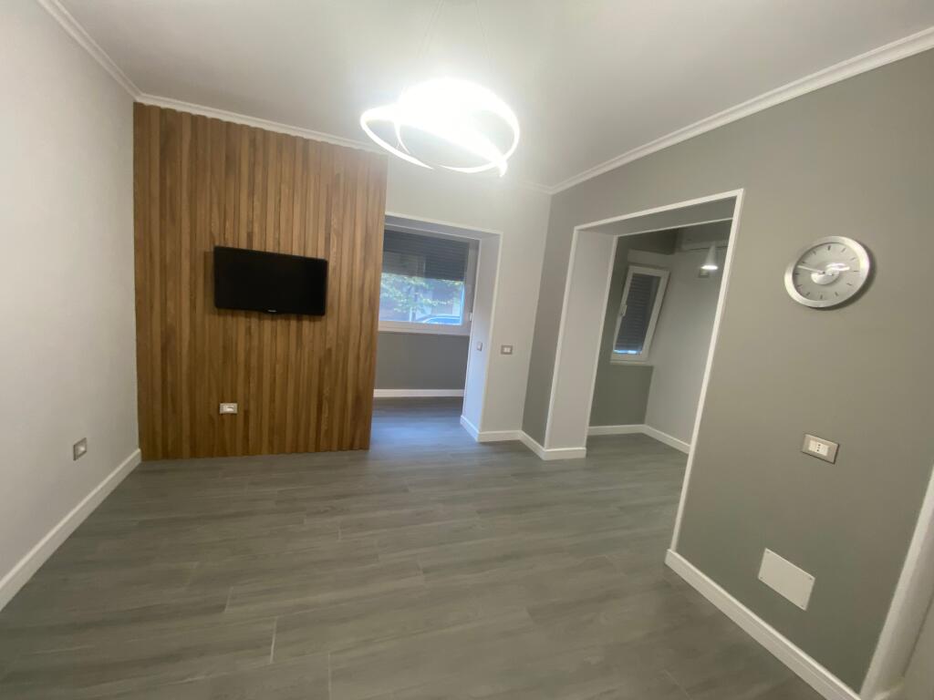 1+1, furnished, near the red school, price 550 euro
