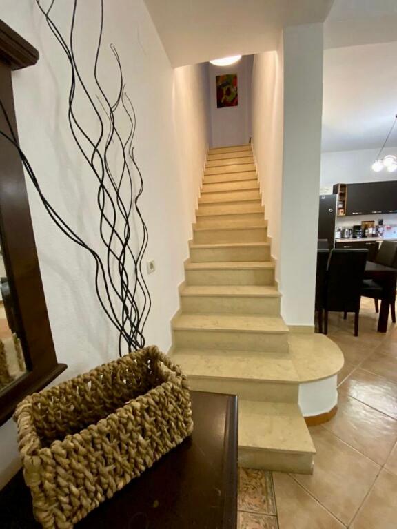 📣 RENT Duplex Apartment 4+1+2 📍 21-Dhjetori, Near Hotel Mondialit ✨  