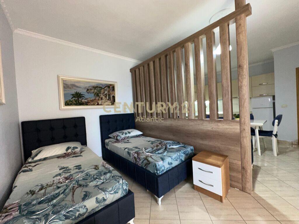 FOR RENT 2+1 APARTMENT ON THE FIRST LINE BEACH WITH SEA!