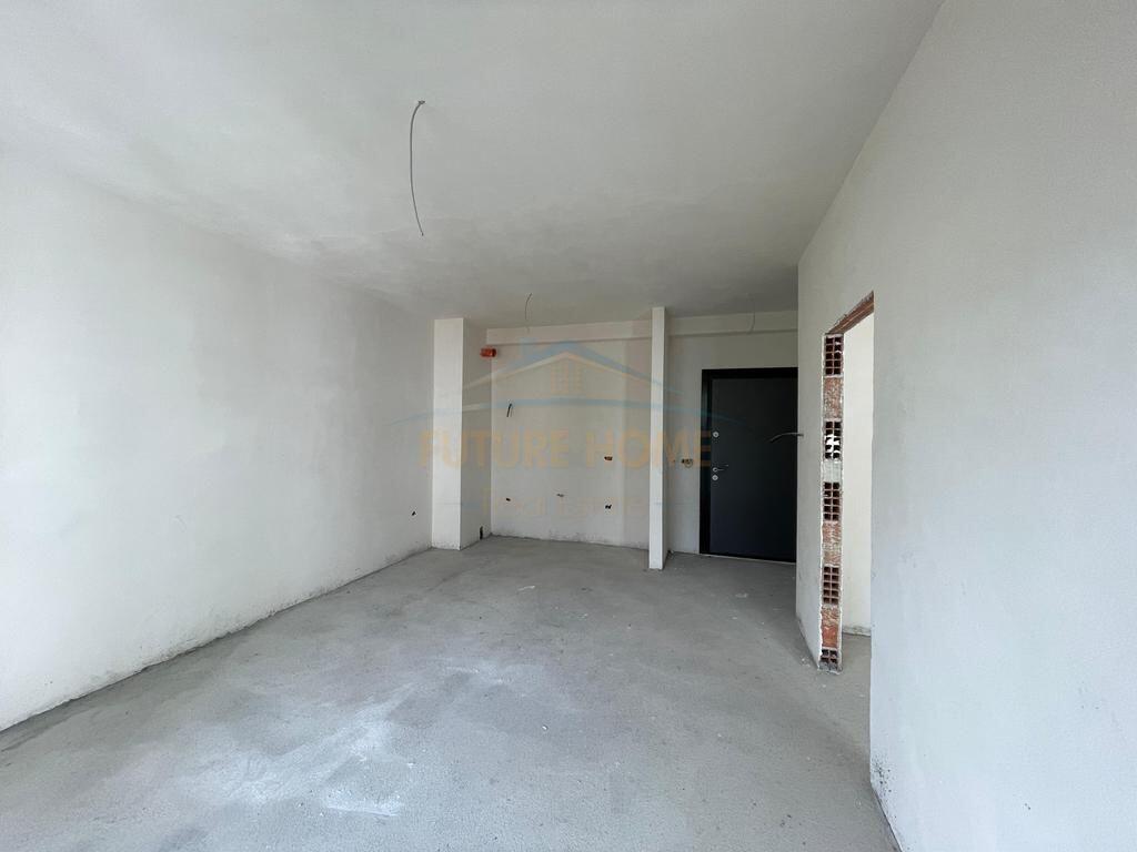 For sale, Apartment 1+1, American Hospital 2, Dibrës Street, Tirana.