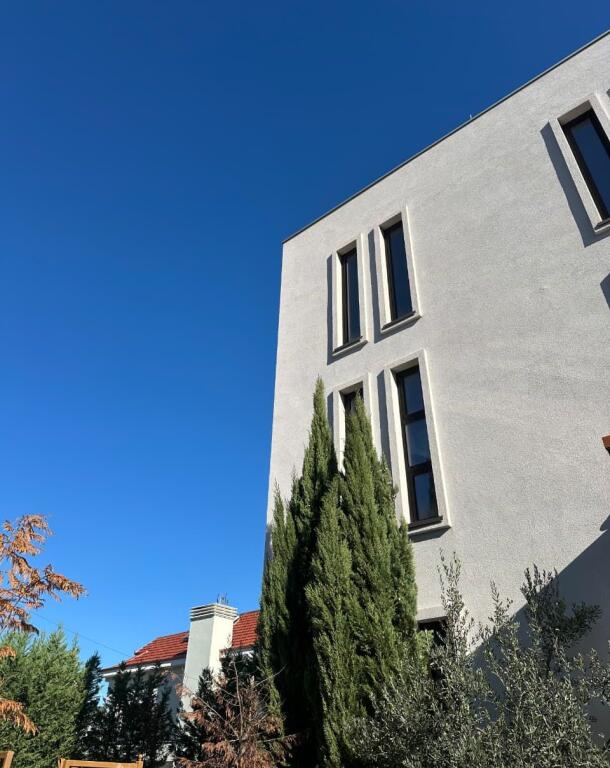 🏡 Shitet Vilë 4-Katëshe në Rezidencën Akacia Hills!