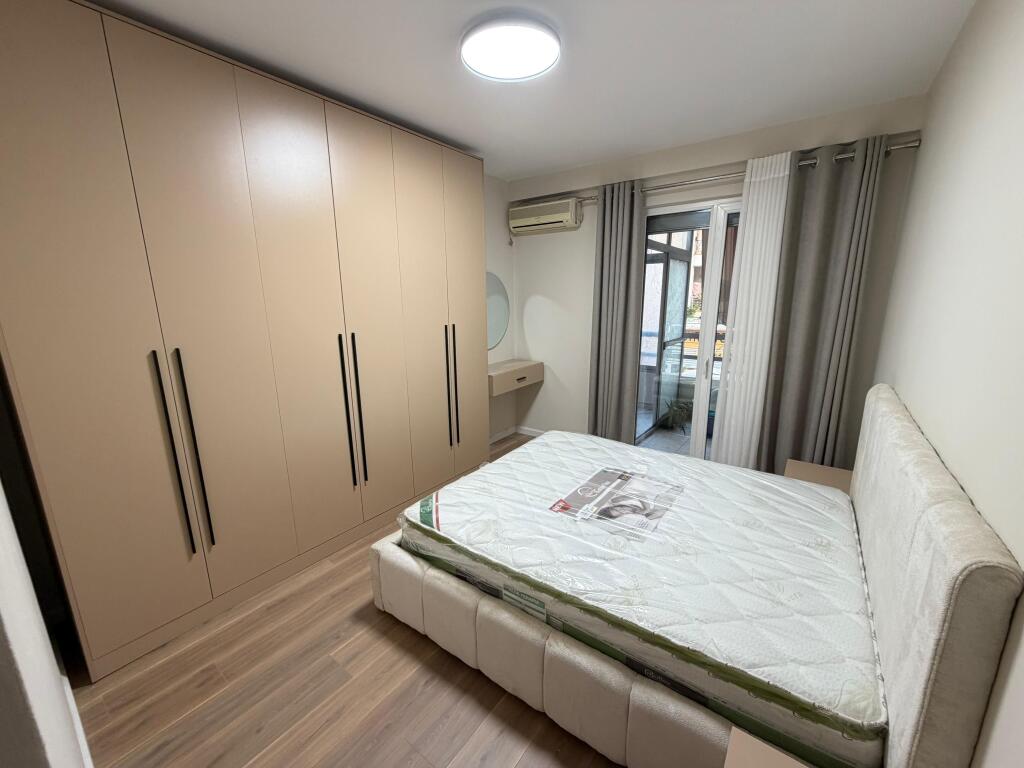 Apartment for sale 2+1+2 📍 Misto Mame, Çabej buildings – Thoma Koxhaj street 📐 101 m² | 2nd floor with elevator 📑 With mortgage – possibility to buy with credit  🛋️ Fully furnished, never lived in before 🌅 West orientation 🌀 Distributing corridor 🩳 Balcony connecting all rooms  💶 Price: 16,000,000 lek