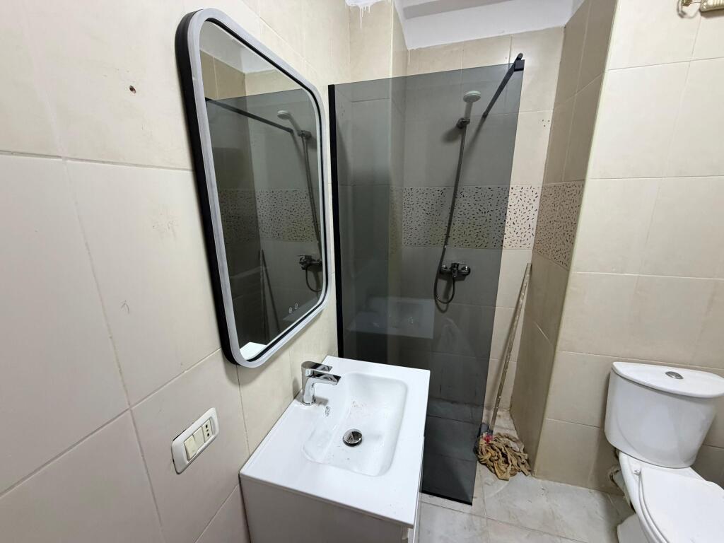 Apartment for sale 2+1+2 📍 Misto Mame, Çabej buildings – Thoma Koxhaj street 📐 101 m² | 2nd floor with elevator 📑 With mortgage – possibility to buy with credit  🛋️ Fully furnished, never lived in before 🌅 West orientation 🌀 Distributing corridor 🩳 Balcony connecting all rooms  💶 Price: 16,000,000 lek