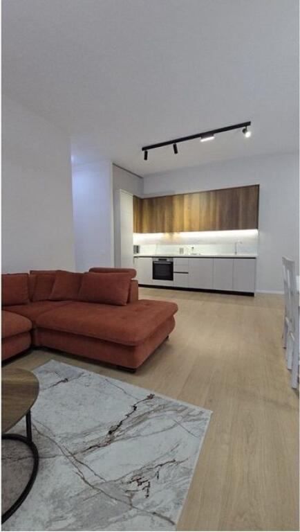 Apartament 1+1 per qira tek Kompleksi Delijorgji!
