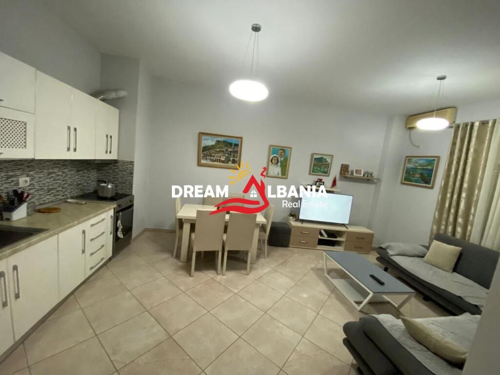 Apartment 2+1+Veranda for Sale in Fresk, Near Spar 2 ( ID 41212113)