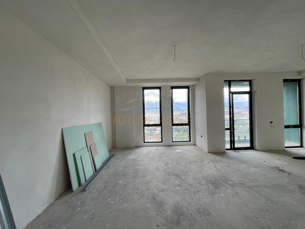 Apartment 3+1+2+Parking Space for Sale, Jordan Misja
