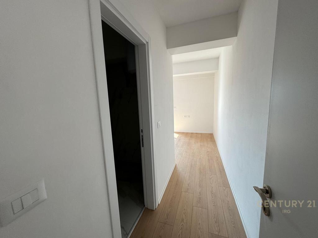 Apartment 3+1+2 at Rruga e Kavajes. 460,000 € Total Area 167m2