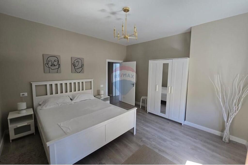 Apartment 2+1 for rent, Barikadave Street