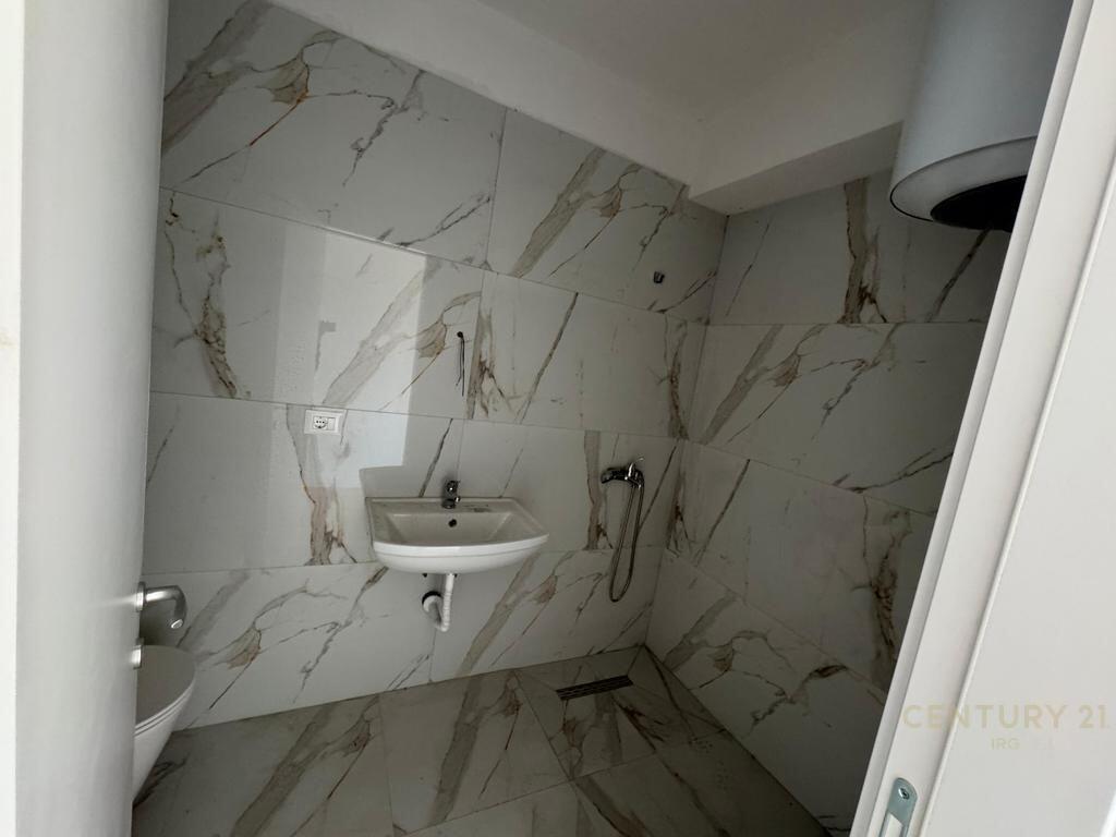 Apartment 3+1+2 at Rruga e Kavajes. 460,000 € Total Area 167m2