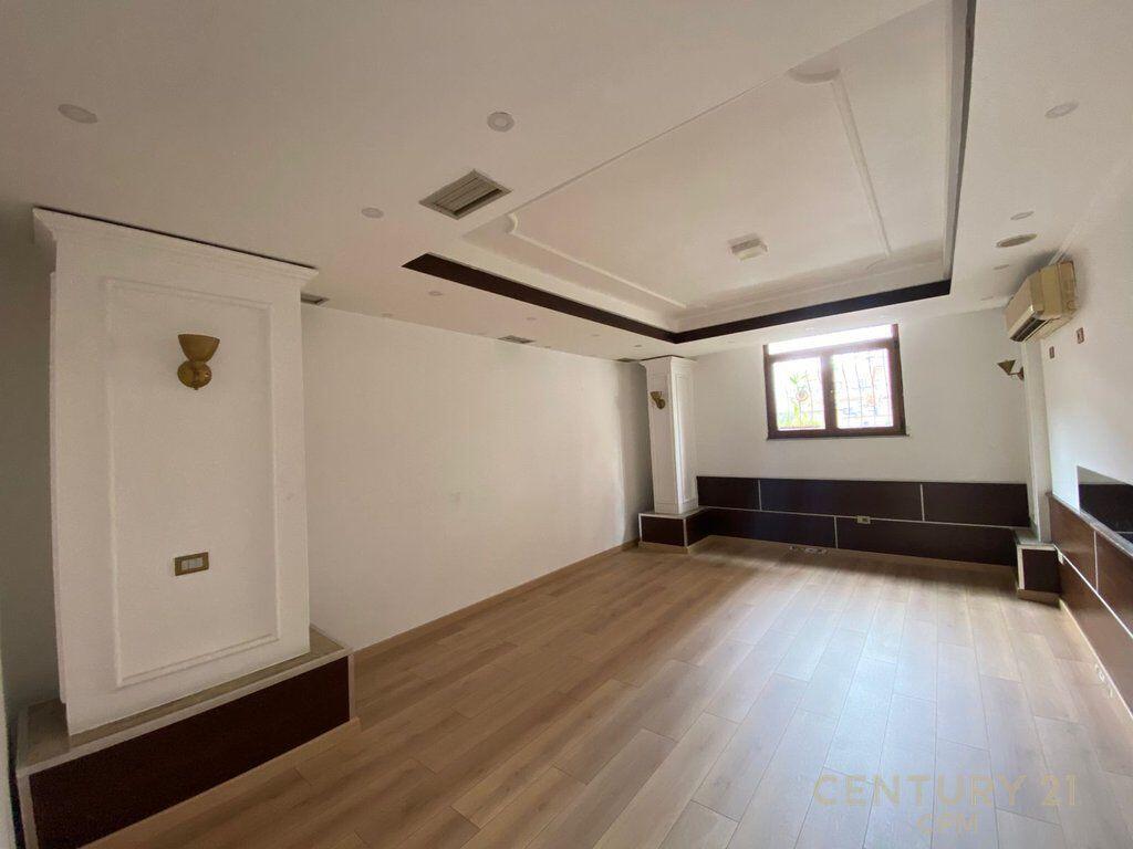 SHESIM NJESI BIZNESI PRANE VASIL SHANTOS! 315,000 €