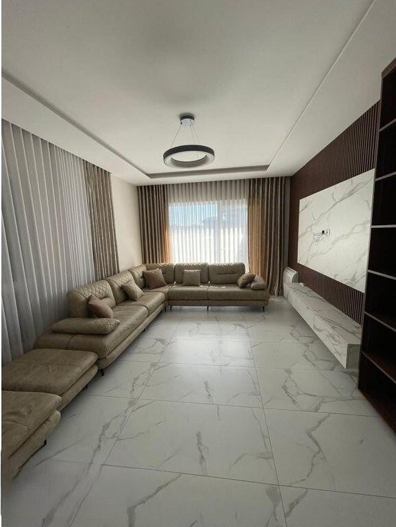 Shitet Apartament 2+1+2 ne Kamez! 120,000 €