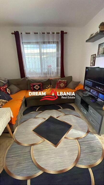 Casa privata 1+1 in vendita vicino al Terminal Nord, Tirana (ID 4141047)