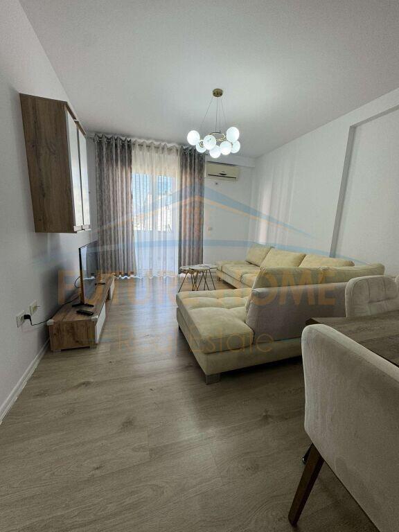 Qera, Apartament 2+1, Unaza e Re.