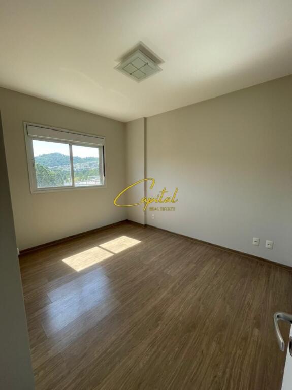 OFFICE FOR RENT 60 M2 FORMER BLOCK 800 EURO
