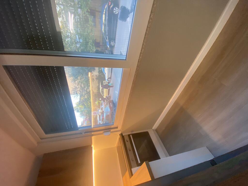 1+1, furnished, near the red school, price 550 euro