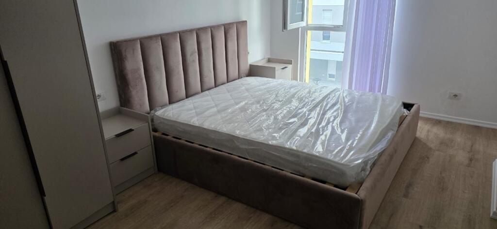 Univers City,affittasi appartamento 2+1+Parcheggio. 500 Euro