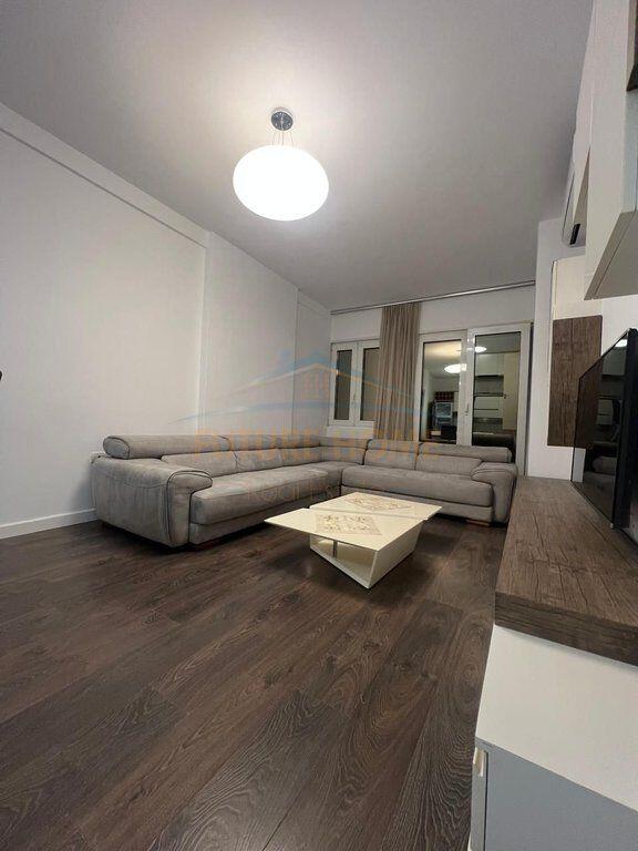 Appartamento 2+1+2 in Via Teodor Keko, Vicino alla Rotonda Astiri, Tirana