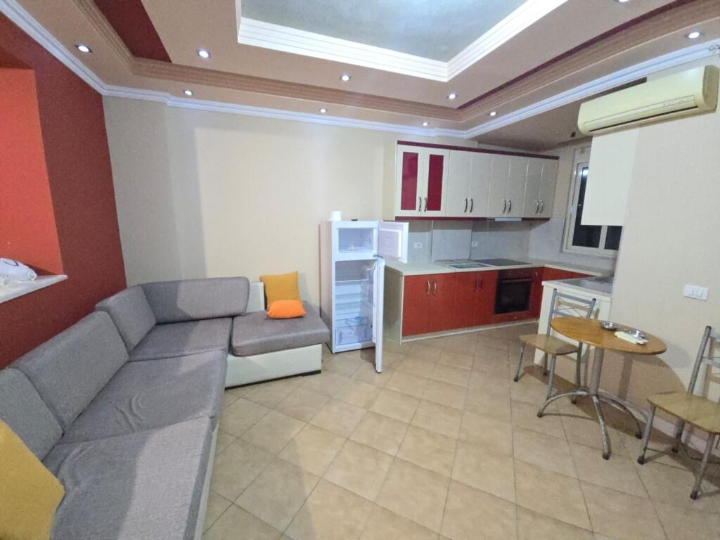 APPARTAMENTO 2+1 IN VENDITA VICINO A SPITQLI DURRES