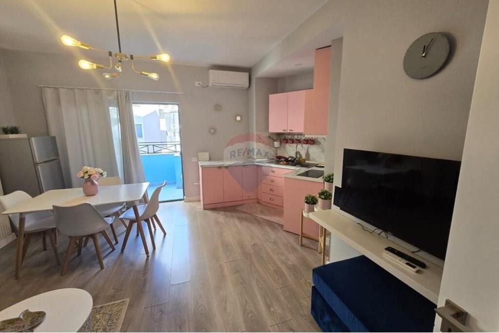 Apartment 2+1 for rent, Barikadave Street