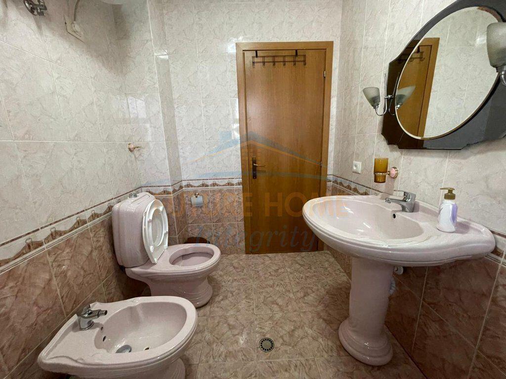 Affitto, Appartamento 2+1, Vasil Shanto, Tirana.