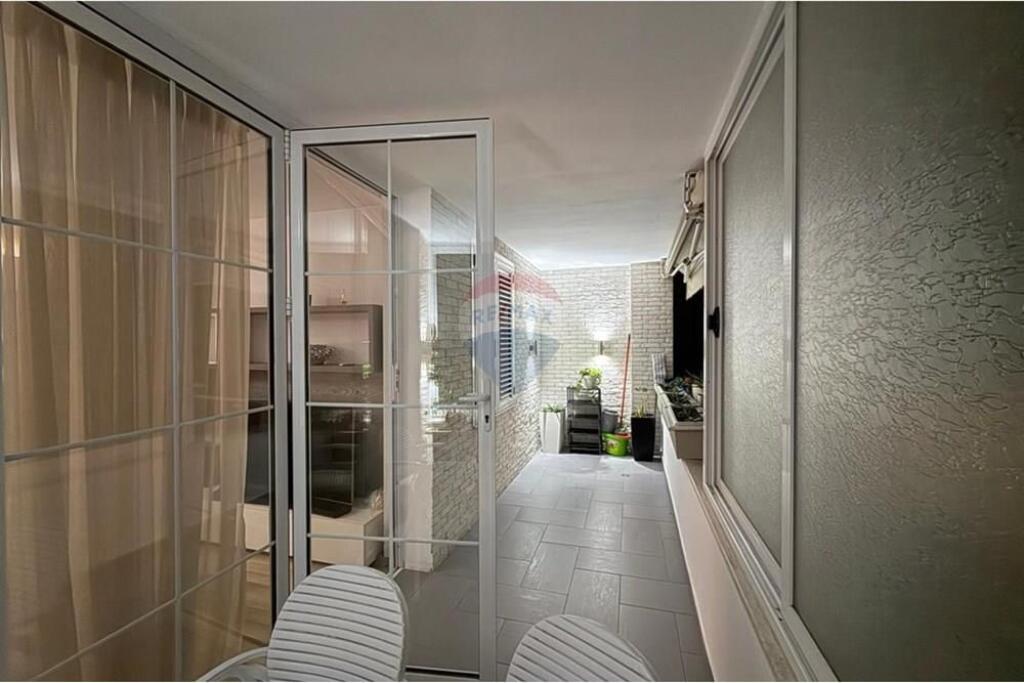 QIRA APARTAMENT 2+1 QENDER !