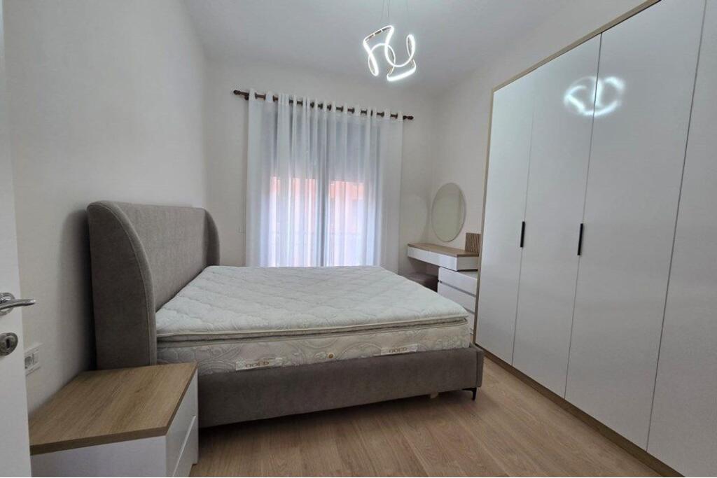 Apartament 1+1 per qira tek Kompleksi Delijorgji!
