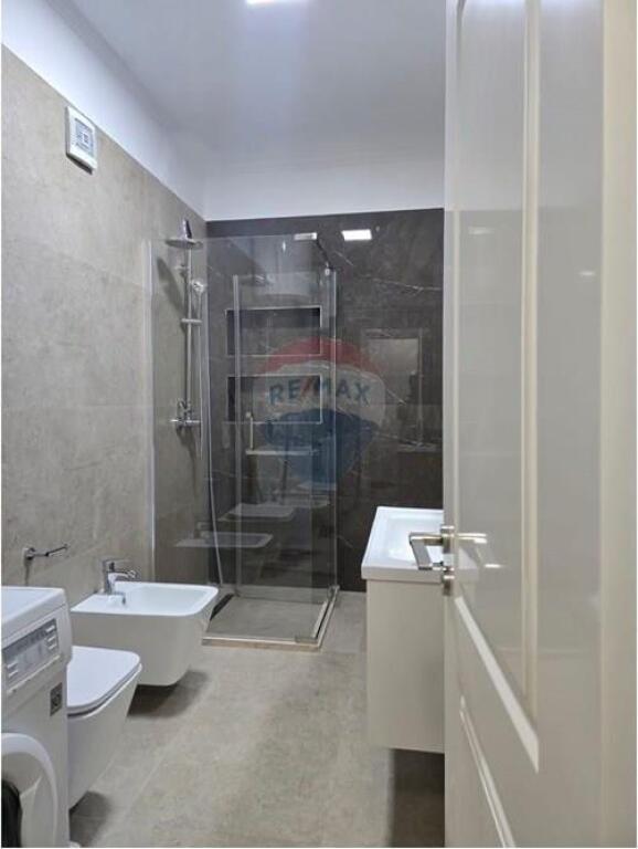APARTAMENT 1+1 ME QIRA , RRUGA E KAVAJES