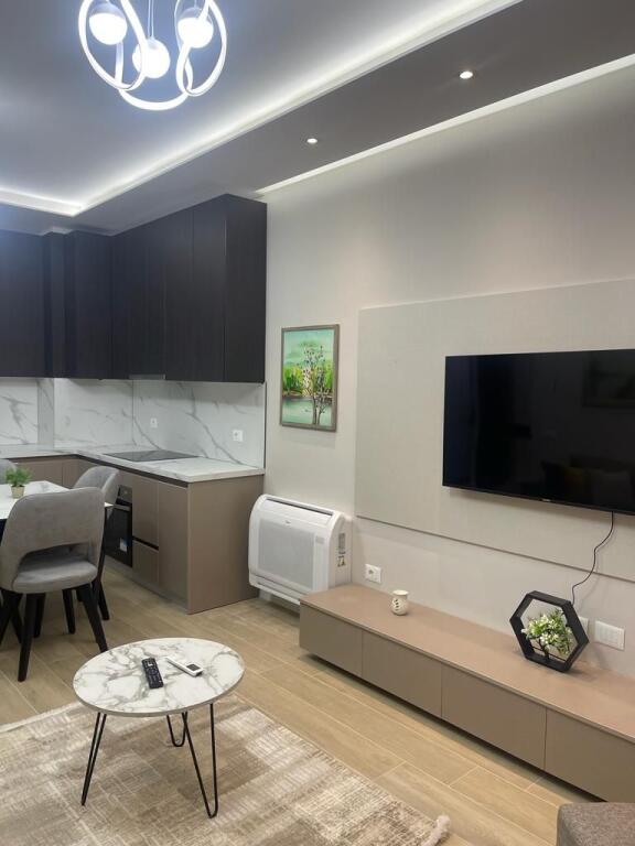 📌Apartment 1+1 for rent 📍 near the Paris Commune!