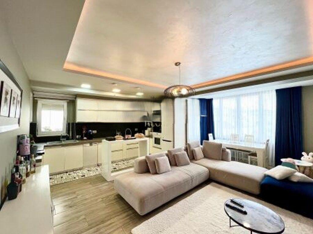 Apartament 2+1 me Qira tek Liqeni i Thatë – Totalisht i Mobiluar, 99 m²
