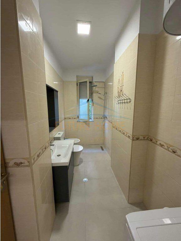 Shitet Apartament 2+1+2, Vila L , Tirane