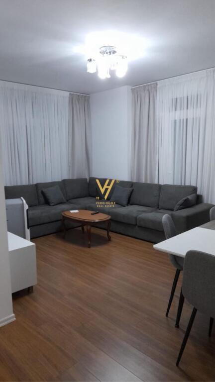 SHITET VILE 3-KATSHE TE VILAT GJERMANE 900.000 EURO