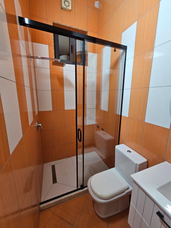 JEPET ME QERA APARTAMENT 2+1 NE KENETE DURRES